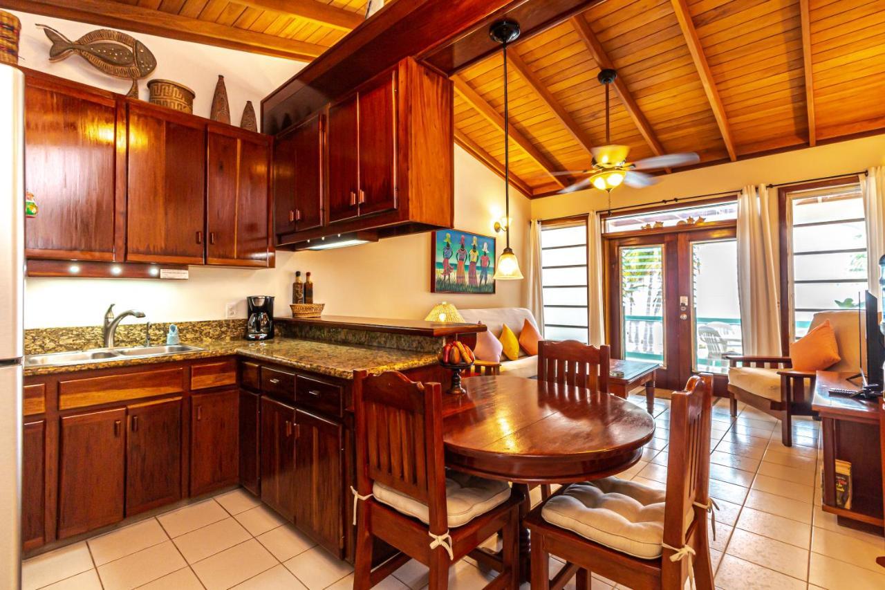 Coral Bay Villas San Pedro  Exterior foto